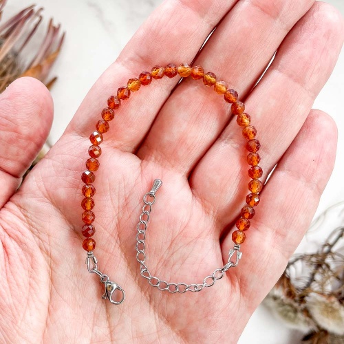 Браслет из гессонита (огранка)