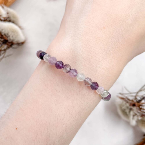 Браслет из флюорита (огранка)