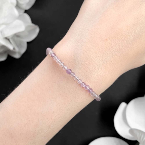 Браслет из аметиста лавандового (огранка)