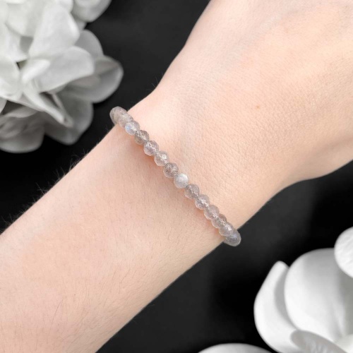 Браслет из лабрадора (лабрадорита) (огранка)