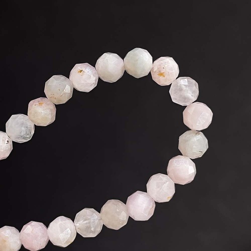 Браслет из кунцита (огранка)