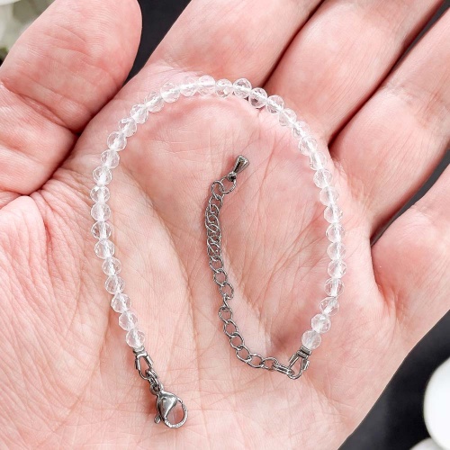 Браслет из горного хрусталя (огранка)