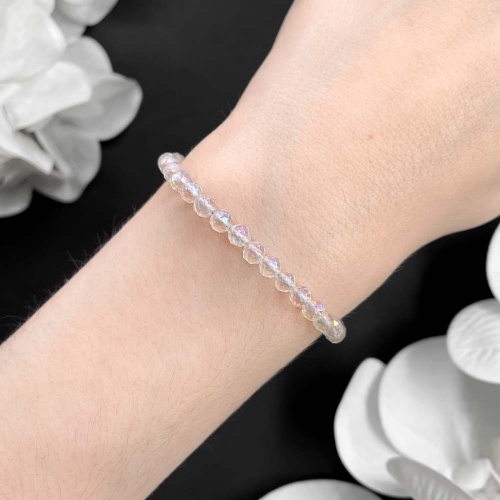 Браслет из горного хрусталя с напылением (огранка)