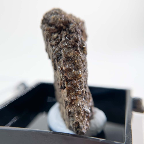 Андрадит (черный гранат) в боксе