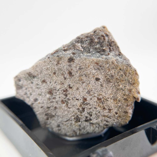 Берилл зеленый в боксе