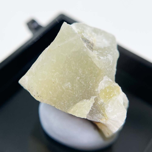 Смитсонит в боксе