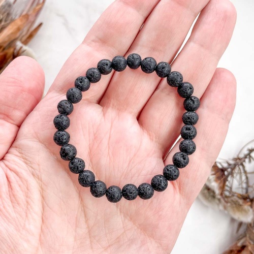 Браслет из лавы