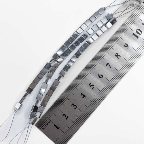 Нить бусин из геметина 4 мм