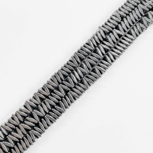 Нить бусин из геметина 2 мм