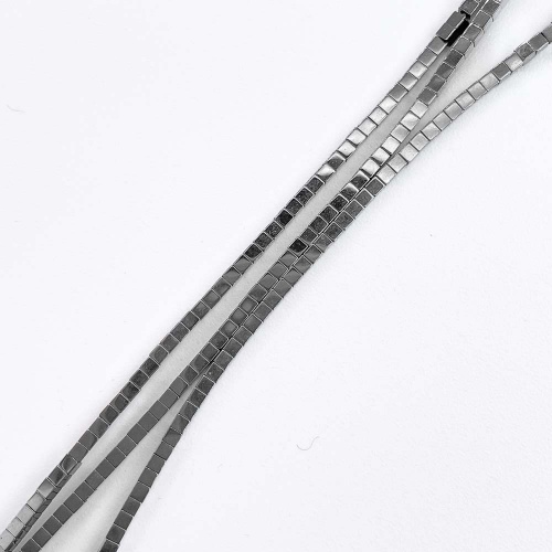 Нить бусин из геметина 1,5 мм