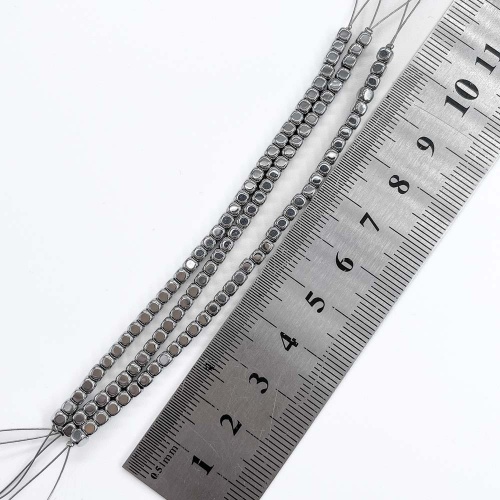 Нить бусин из геметина 2,8 мм