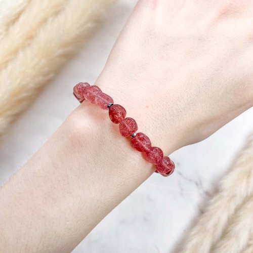 Браслет из авантюрина красного