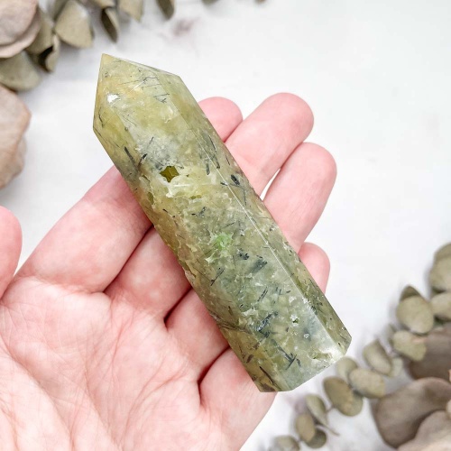 Столбик из пренита с эпидотом