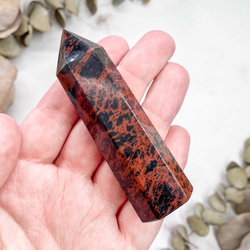 Столбик из обсидиана махагонового