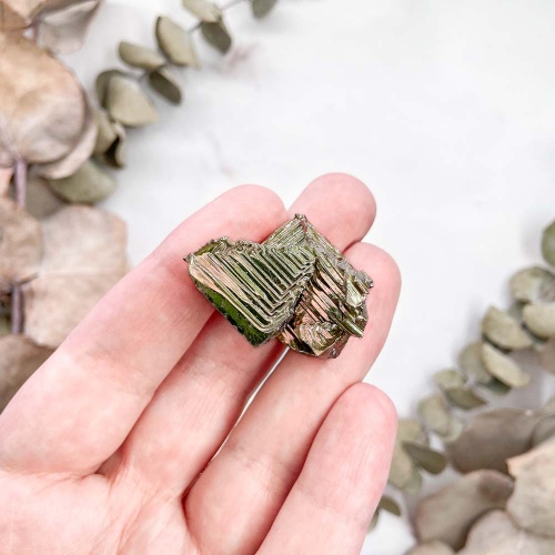 Висмут (искусственно выращенный)