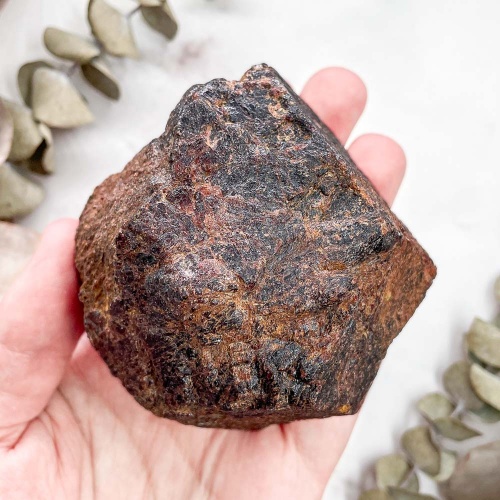 Гранат (Альмандин)