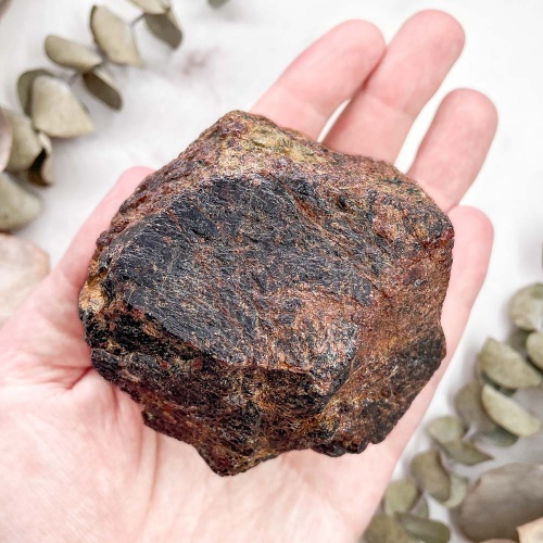 Гранат (Альмандин)