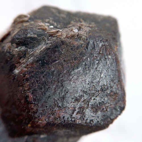 Гранат (Альмандин)