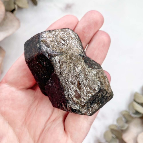 Гранат (Альмандин)