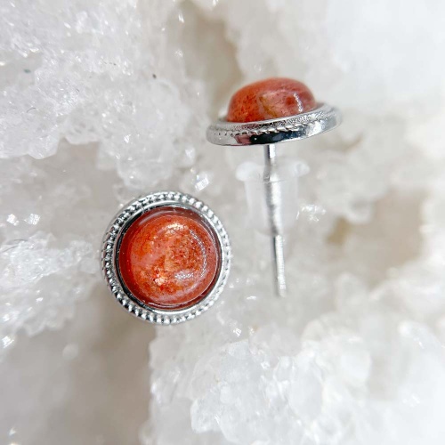 Пусеты из солнечного камня