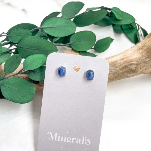 Пусеты из кианита