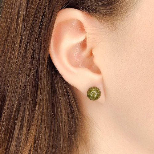 Пусеты из унакита