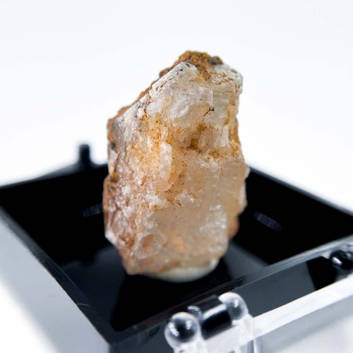 Топаз в боксе