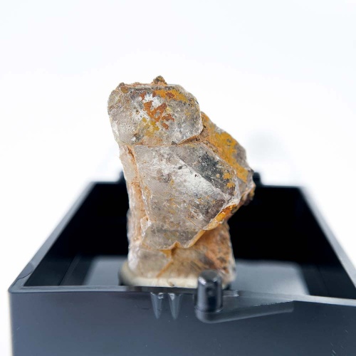 Топаз в боксе