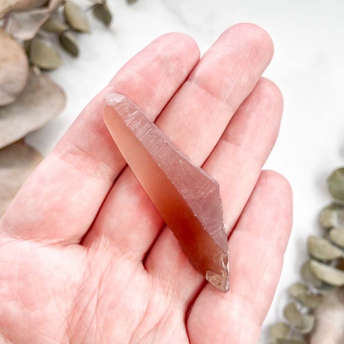 Кварц с гематитом