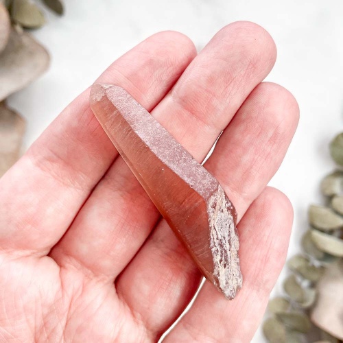 Кварц с гематитом 