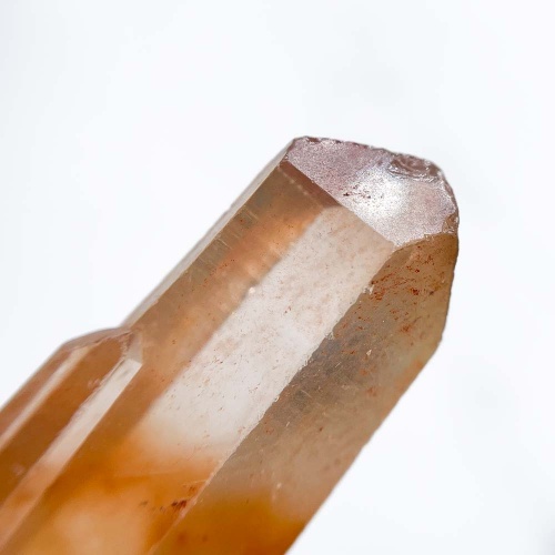 Кварц с гематитом