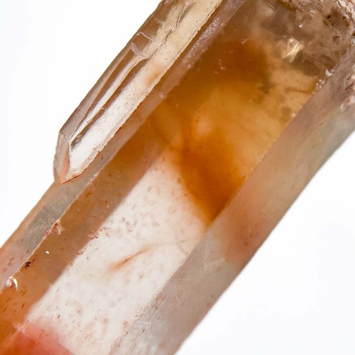 Кварц с гематитом 