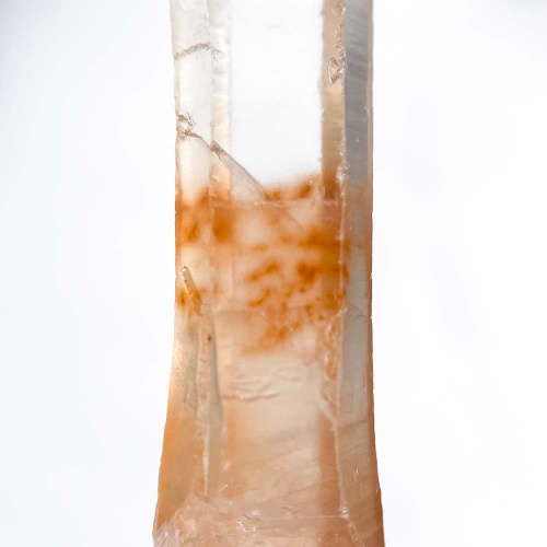 Кварц с гематитом 