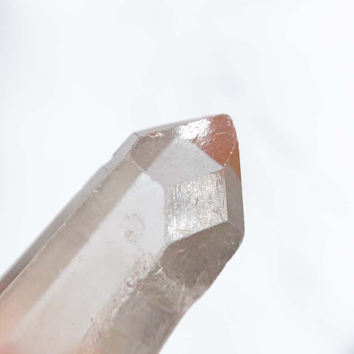 Кварц с гематитом 