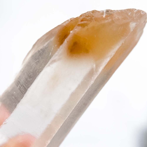 Кварц с гематитом 