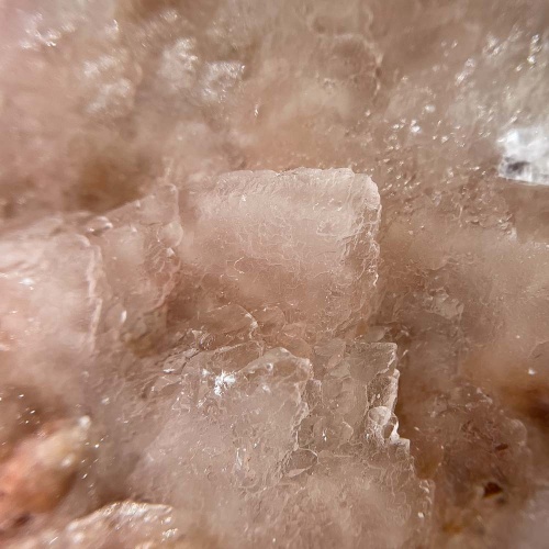 Пирит на кальците с кварцем