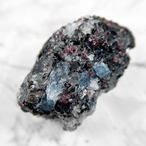 Кианит +УФ, альмандин, биотит