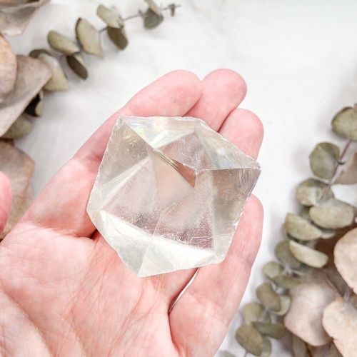 Кальцит выколки (исландский шпат)