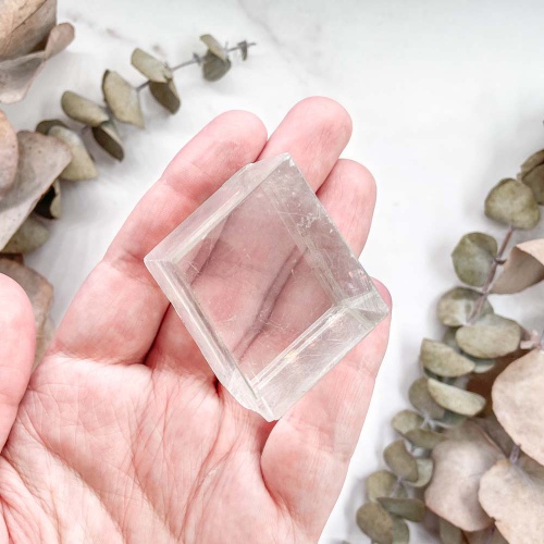 Кальцит выколки (исландский шпат)