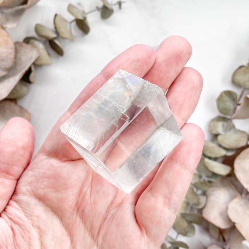 Кальцит выколки (исландский шпат)