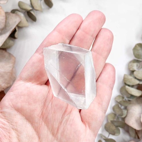 Кальцит выколки (исландский шпат)