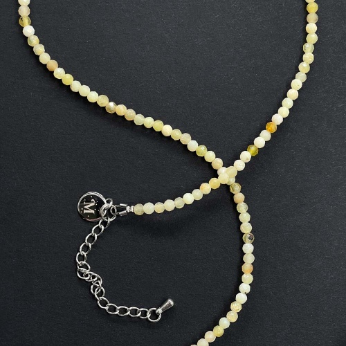 Чокер из опала желтого (огранка)