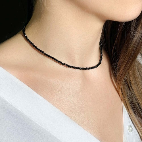 Чокер из агата черного (тонированного) (огранка)