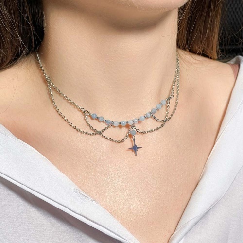 Колье из аквамарина с геметином