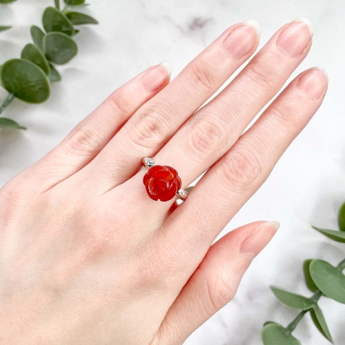 Кольцо из сердолика и геметина на резинке