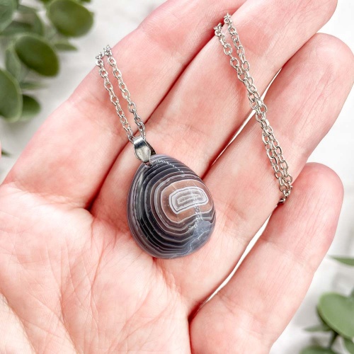 Кулон из агата ботсванского