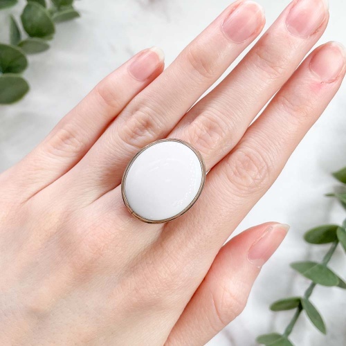 Кольцо с кахолонгом