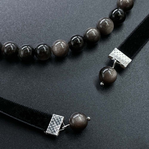 Чокер из обсидиана серебристого