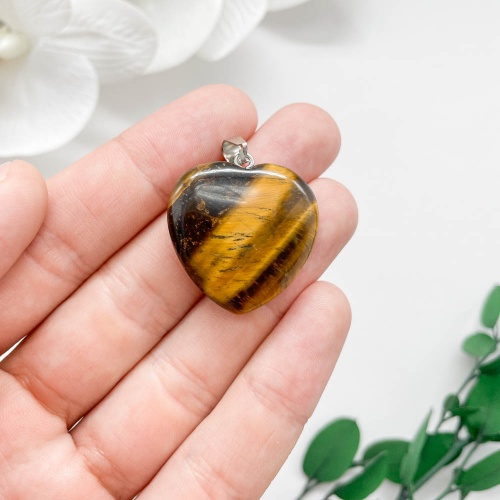 Кулон сердце из тигрового глаза