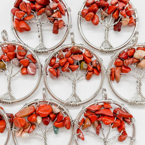 Кулон дерево из яшмы красной